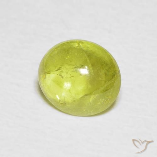Sphène Jaune verdâtre clair naturelle ovale, 1.38 ct, Transparent