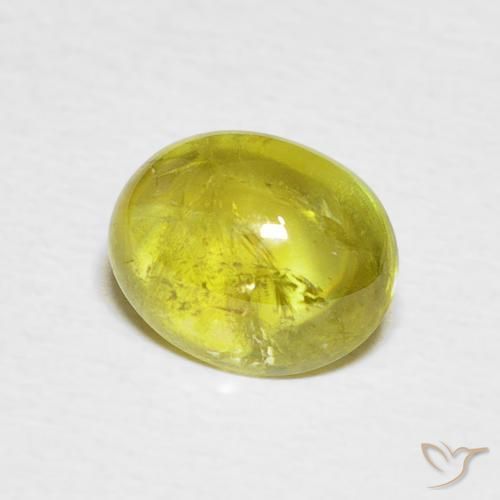 Sphène Vert chaud et terreux naturelle ovale, 2.20 ct, Transparent