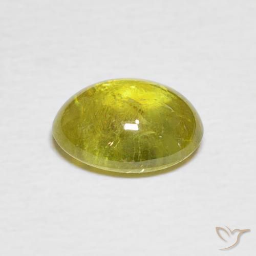 Sphène Vert chaud et terreux naturelle ovale, 2.20 ct, Transparent