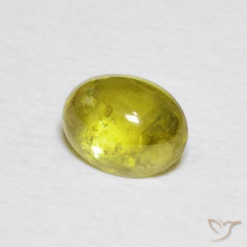Sphène Vert chaud et terreux naturelle ovale, 1.23 ct, Transparent