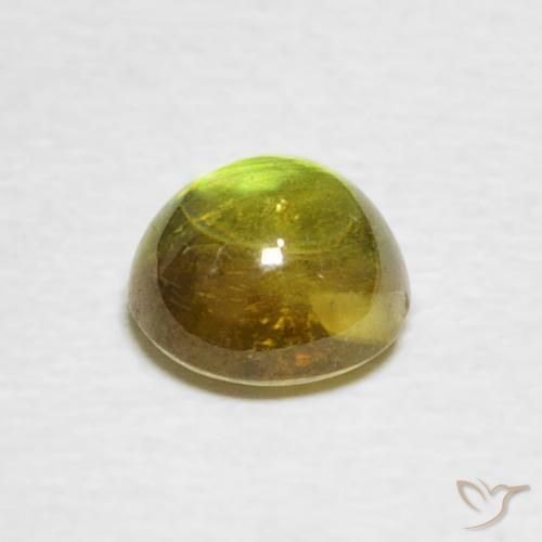 Sphène Jaune moyen naturelle ovale, 1.31 ct, Transparent