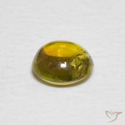 Sphène Jaune moyen naturelle ovale, 0.75 ct, Transparent