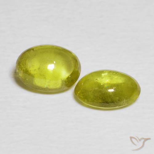 Shop natural 1.88ct Vert chaud et terreux Sphène gems, ovale, from Sri Lanka at GemSelect. In stock, global shipping!