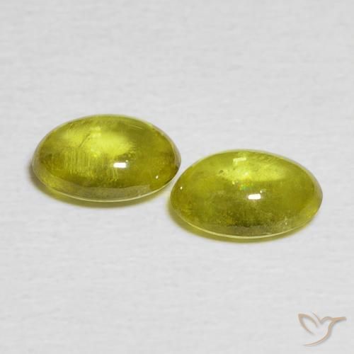 Shop natural 1.88ct Vert chaud et terreux Sphène gems, ovale, from Sri Lanka at GemSelect. In stock, global shipping!