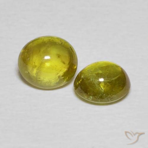 Shop natural 1.76ct Brun doré profond Sphène gems, ovale, from Sri Lanka at GemSelect. In stock, global shipping!
