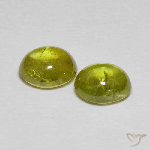 Shop natural 2.65ct Vert jaunâtre Sphène gems, ovale, from Sri Lanka at GemSelect. In stock, global shipping!
