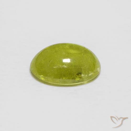 Sphène Vert chaud et terreux naturelle ovale, 1.59 ct, Transparent