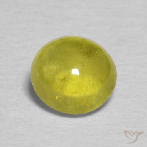 0.85ct Naturel Vert chaud et terreux Sphène, ovale, Transparent
