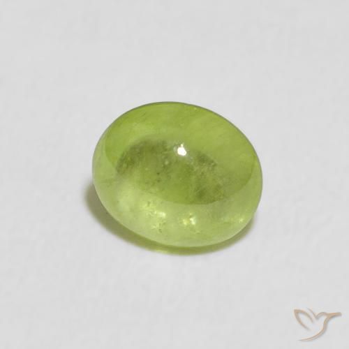 Sphène Vert éclatant naturelle ovale, 1.02 ct, Transparent