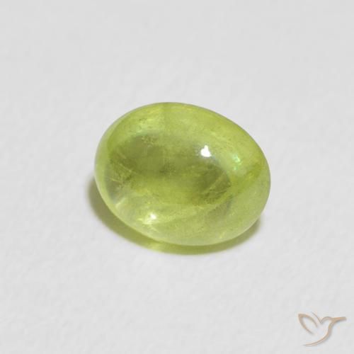Sphène Vert éclatant naturelle ovale, 1.00 ct, Transparent