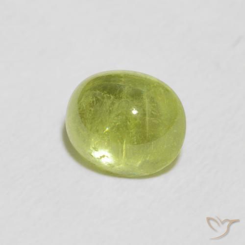 Sphène Vert jaunâtre naturelle ovale, 1.39 ct, Transparent