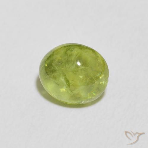 Sphène Vert clair naturelle ovale, 1.07 ct, Transparent