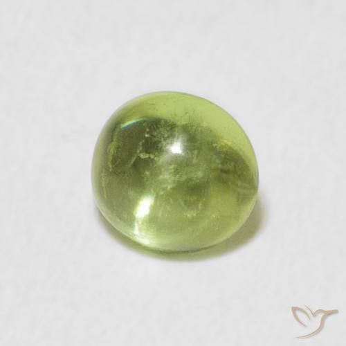 Sphène Vert éclatant naturelle ovale, 0.96 ct, Transparent