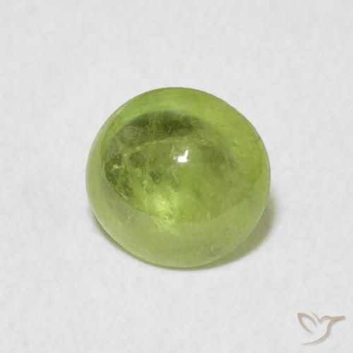 Sphène Vert moyen naturelle ovale, 1.33 ct, Transparent