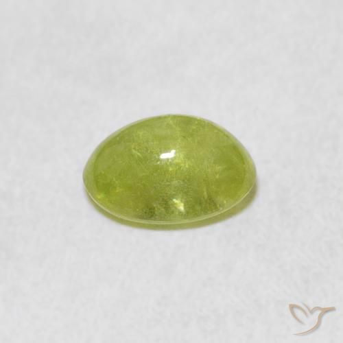 Sphène Vert citron naturelle ovale, 1.40 ct, Transparent