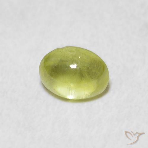 Sphène Vert citron naturelle ovale, 0.77 ct, Transparent