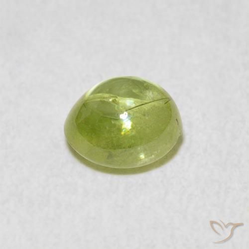 Sphène Vert citron naturelle ovale, 1.42 ct, Transparent