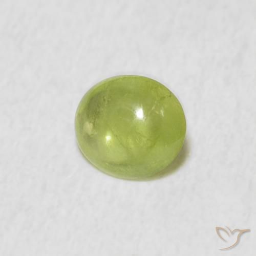 Sphène Vert citron naturelle ovale, 0.68 ct, Transparent