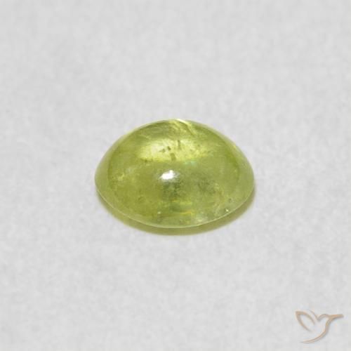 Sphène Vert citron naturelle ovale, 0.91 ct, Transparent