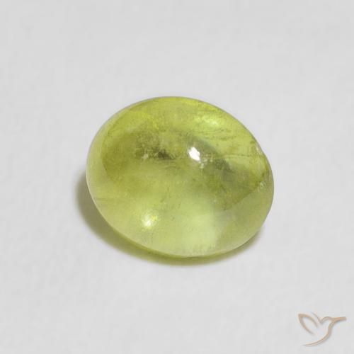 Sphène Vert clair naturelle ovale, 1.32 ct, Transparent