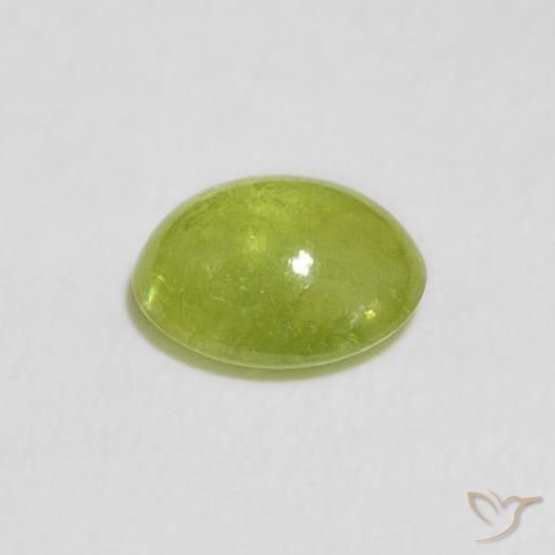 Sphène Vert éclatant naturelle ovale, 1.15 ct, Transparent