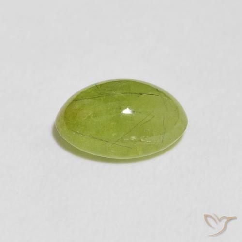 Sphène Olive verte naturelle ovale, 1.91 ct, Transparent