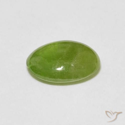 Sphène Vert moyen naturelle ovale, 1.16 ct, Transparent