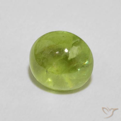 Sphène Vert moyen naturelle ovale, 1.18 ct, Transparent