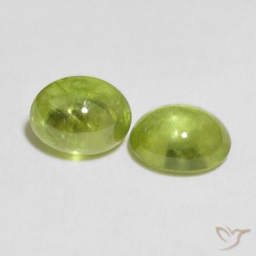 Shop natural 2.70ct Vert moyen Sphène gems, ovale, from Sri Lanka at GemSelect. In stock, global shipping!