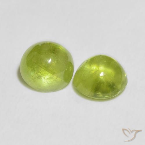 Shop natural 2.49ct Vert moyen Sphène gems, Tour, from Sri Lanka at GemSelect. In stock, global shipping!