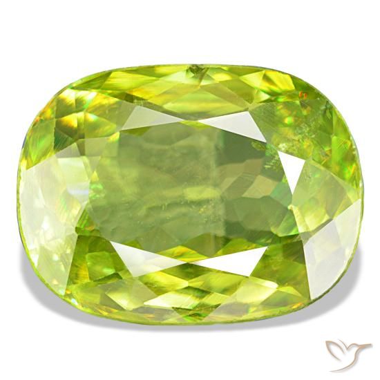 Sphène vert naturelle coupe coussin, 8,07 ct, VS