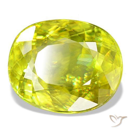 Sphène vert naturelle coupe ovale, 8,11 ct, VS