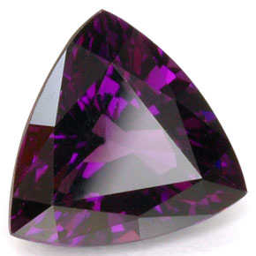 Spinelle violet naturelle trillion, 1,65 ct, VVS
