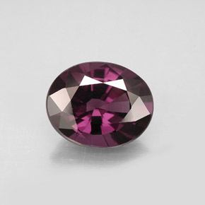 Spinelle  naturelle coupe ovale, 3,04 ct, VVS