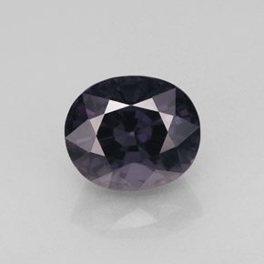 Spinelle  naturelle coupe ovale, 2,43 ct, VVS