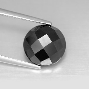 Spinelle noir naturelle coupe roude, 5,03 ct, opaque