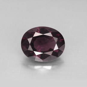 Spinelle  naturelle coupe ovale, 3,13 ct, VVS-VS