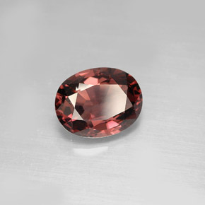 Spinelle rose naturelle coupe ovale, 2,31 ct, VS