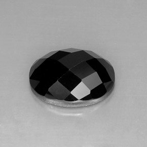 Spinelle noir naturelle coupe ovale, 11,93 ct, opaque