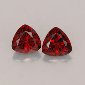 Achetez naturel ct  spinelle gems, trillion, en provenance myanmar (birmanie) chez gemselect. en stock, livraison internationale!