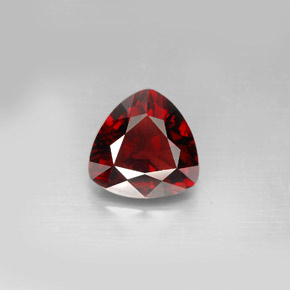 Spinelle  naturelle trillion, 2,29 ct, VS