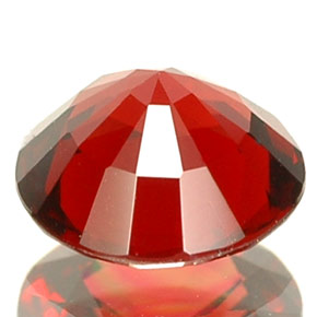 Spinelle rouge naturelle coupe roude, 0,70 ct, VS