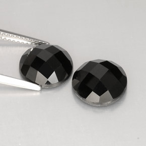 Achetez naturel ct noir spinelle gems, coupe roude, en provenance thaïlande chez gemselect. en stock, livraison internationale!