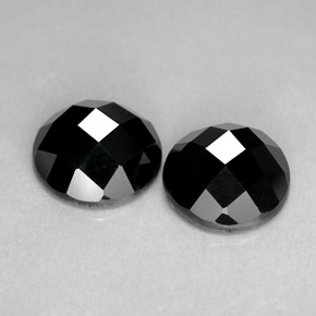 Achetez naturel ct noir spinelle gems, coupe roude, en provenance thaïlande chez gemselect. en stock, livraison internationale!