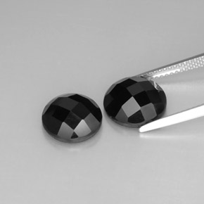 Achetez naturel ct noir spinelle gems, coupe roude, en provenance thaïlande chez gemselect. en stock, livraison internationale!