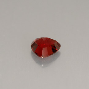 Spinelle rouge naturelle trillion, 0,53 ct, VS