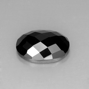 Spinelle noir naturelle coupe ovale, 10,46 ct, opaque