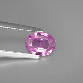 Spinelle violet naturelle coupe ovale, 0,70 ct, VS