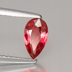 Spinelle rouge naturelle en forme de poire, 0,55 ct, VS