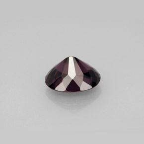 Spinelle  naturelle coupe ovale, 2,22 ct, VS